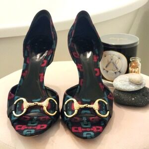 GUCCI Horsebit Accent Satin D'Orsay Pumps